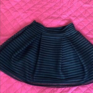 EXPRESS♦️Elegant Never wore black Express skirt.